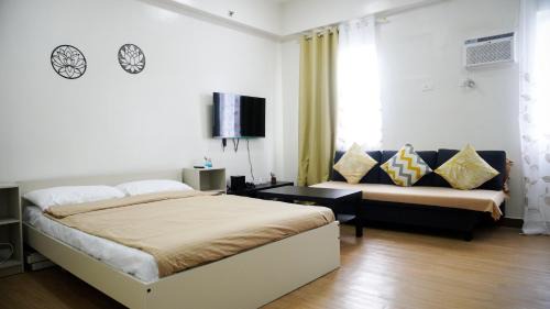 Studio Apartment with Queen Bed