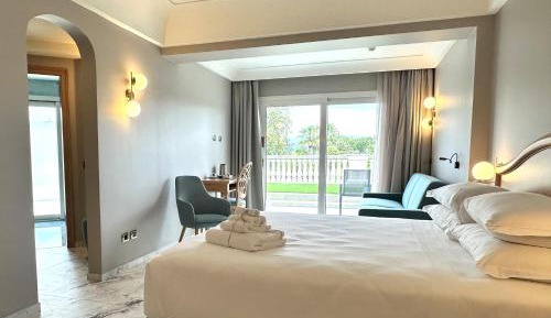 Suite with Spa Access