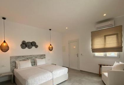 Deluxe Double Room with Pool View