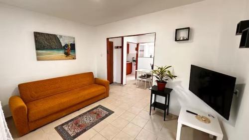One-Bedroom Apartment with Balcony