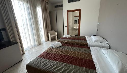 Deluxe Double Room with Two Double Beds