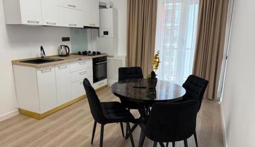 Two-Bedroom Deluxe Apartment