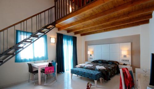 Maisonette with Sea View