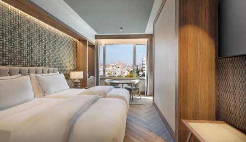 Deluxe Twin Room with City View