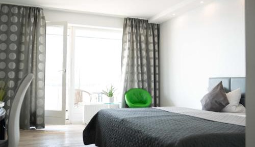 Deluxe Double Room with Balcony and Sea View