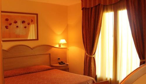 Comfort Double Room with Terrace