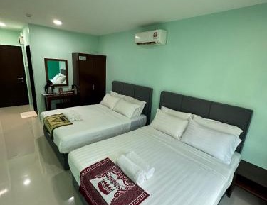 Superior Family Room