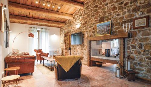 Four-Bedroom Holiday Home