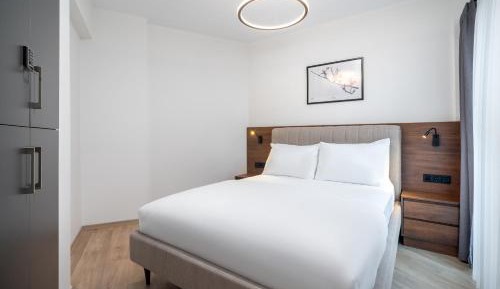 One-Bedroom Family Apartment