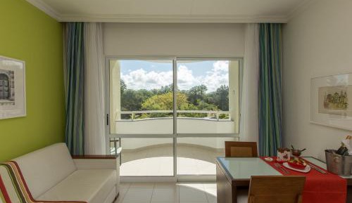 Suite with Hot Tub