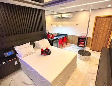 Studio with Spa Bath