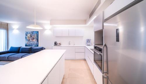 Three-Bedroom Apartment with Balcony