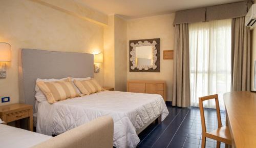 Basic Triple Room