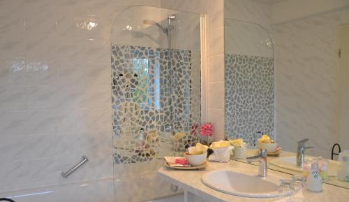 Superior Twin Room with Garden View