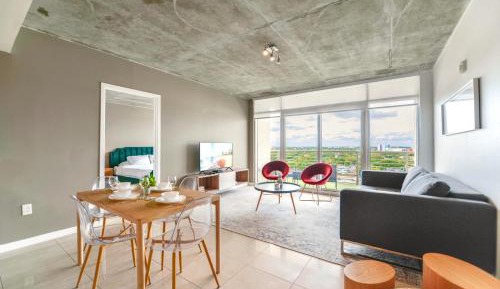 Two-Bedroom Apartment with Balcony