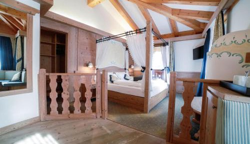 Suite with Spa Bath