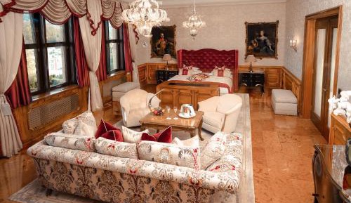 Presidential Suite