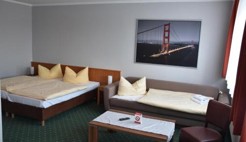 Standard Family Room