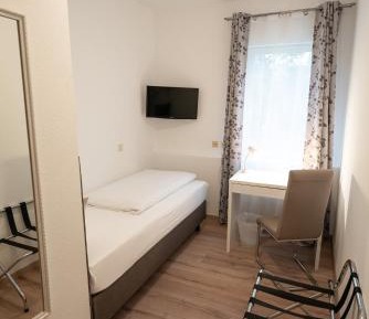 Economy Single Room