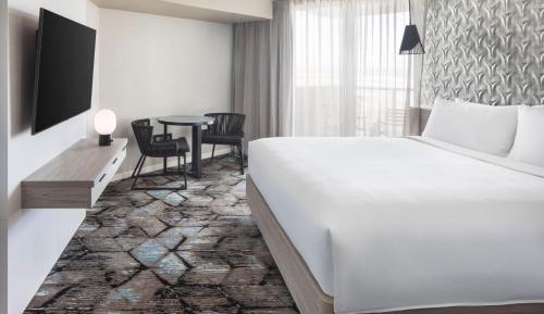 King Room with Ocean View and Balcony