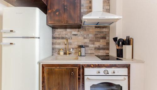 Two-Bedroom Deluxe Apartment with Balcony