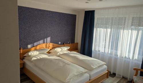 Double Room with Aircondition