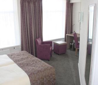 Large Twin Room