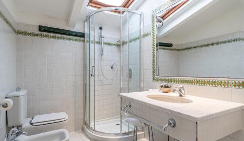 Double Room with Spa Bath
