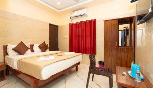 Deluxe Queen Room