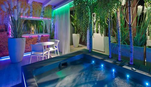 Suite with Spa Bath