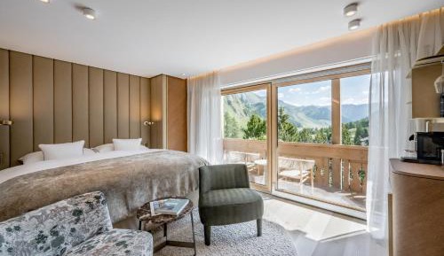 Double Room with Mountain View