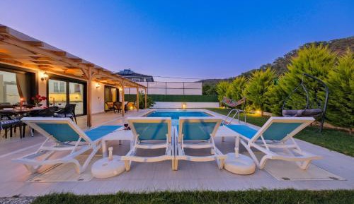 Standard Villa