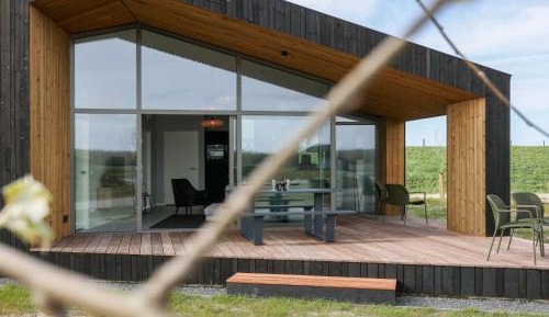 Three-Bedroom Holiday Home 