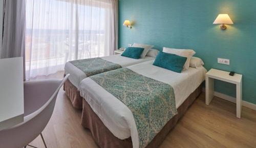 Double or Twin Room with Balcony