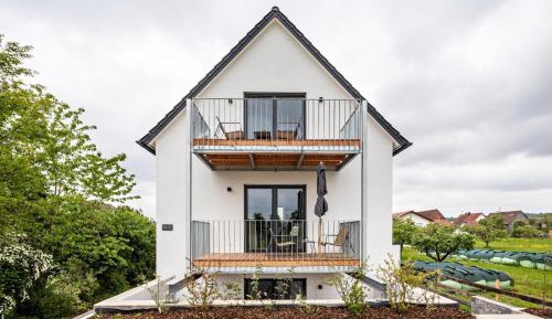 Superior One-Bedroom Apartment with Balcony