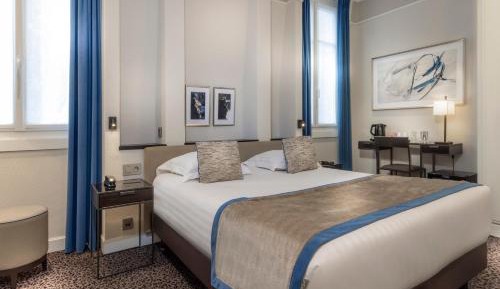 Prestige Room