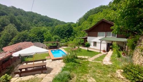 Three-Bedroom Chalet