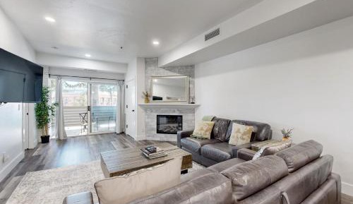 Two Bedroom Apartment 