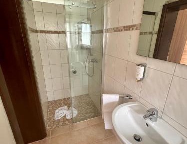Single Room with Shower