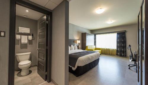 Superior King Room