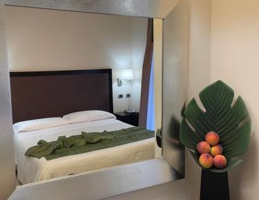 Double or Twin Room with Garden View