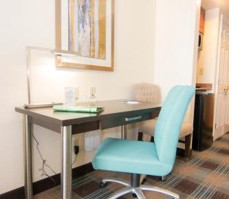 Superior King Studio Suite - Non-Smoking