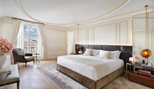 Prado Suite