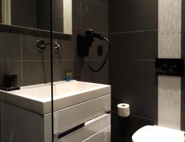 Small Single Room