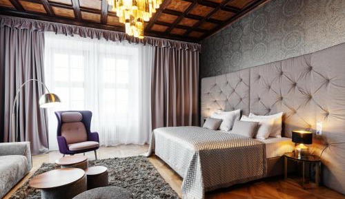 Suite Double Room