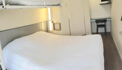 Triple Room (1 Double Bed + 1 Single Bed)