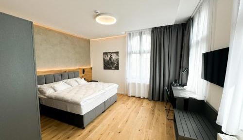 Deluxe Double Room in Building B