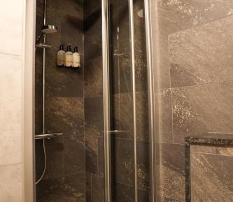 Double Room with Shower
