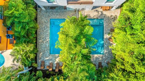 Eight-Bedroom Holiday Home