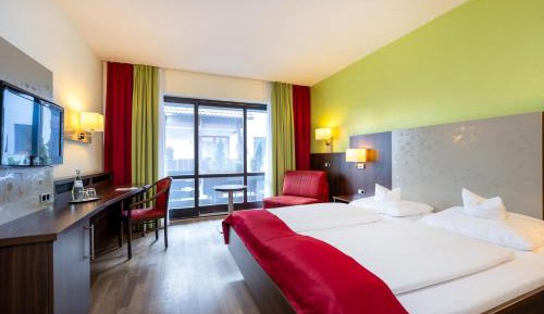 Double Room with Balcony (2 Adults + 1 Child)